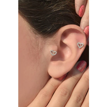 Sacce Scarves & Accessories Gümüş Kalp Tasarımlı, Tragus, Helix Ve Kıkırdak İçin Şık Piercing